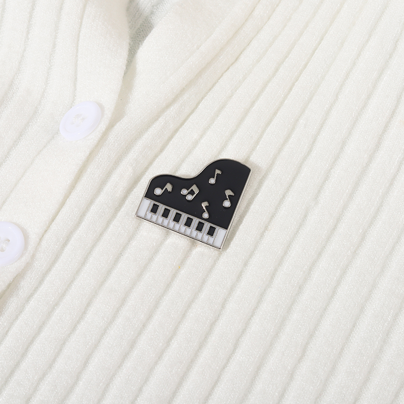 Concert Enamel Pin Piano Violi - đánh giá và giá Musical Instrument Symbols