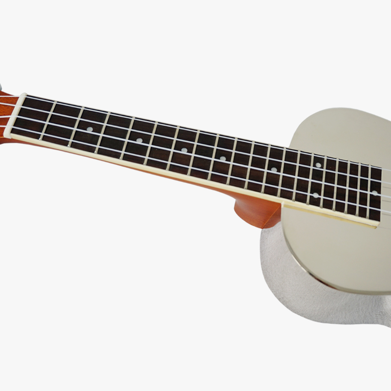 Ukulele 24 Inch Concert Gloss  - đánh giá và giá Musical Instrument Hawaii